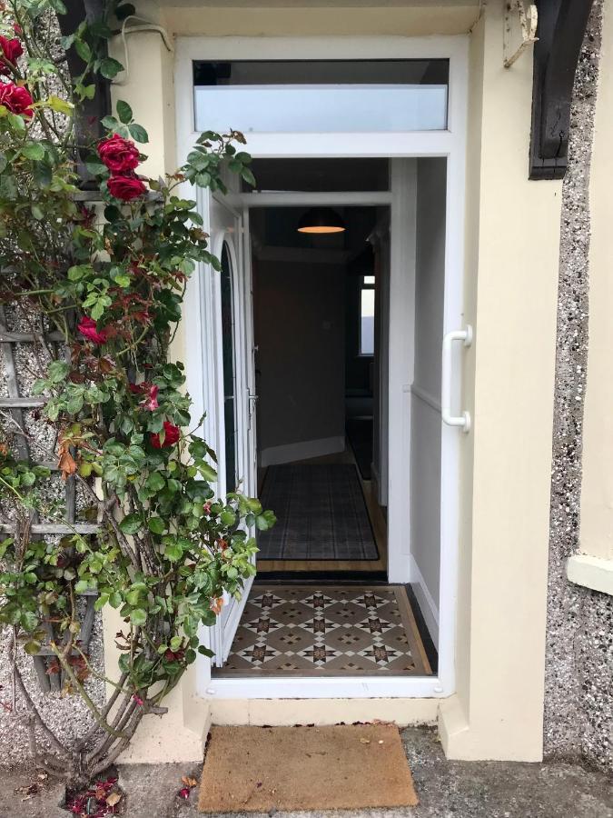 Rose Cottage: Delightful 4 Bedroom Detached Home Portrush Kültér fotó